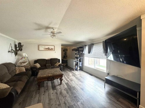 12127 97B Street, Grande Prairie, AB 