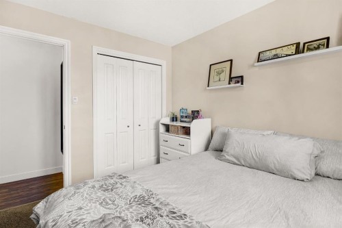 810 Almond Avenue, Beaverlodge, AB 