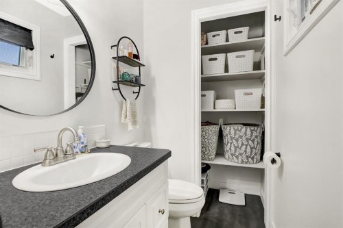 810 Almond Avenue, Beaverlodge, AB 