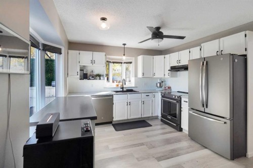 9426 64 Avenue, Grande Prairie, AB 