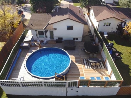 9426 64 Avenue, Grande Prairie, AB 