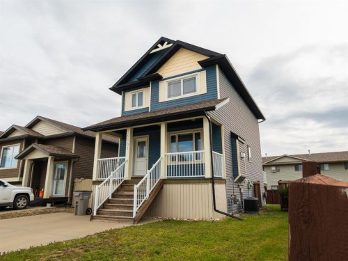 10501 113 Street, Grande Prairie, AB 