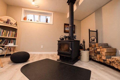 9328 98 Avenue, Wembley, AB 