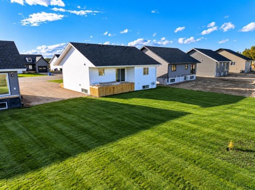 9105 109 Street, La Crete, AB 