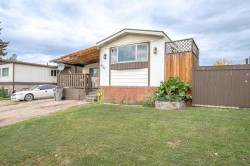 9738 119A Avenue Grande Prairie, AB T8V 5H7