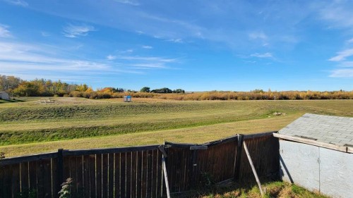 9810 102 Avenue, Sexsmith, AB 