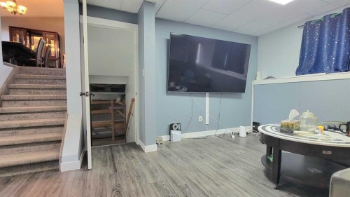 9810 102 Avenue, Sexsmith, AB 