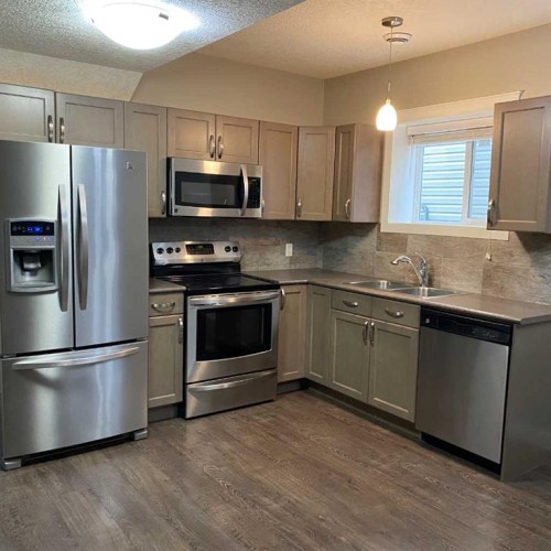 A(DN)-9429 88 Street , Grande Prairie, AB T8X 0H2 2