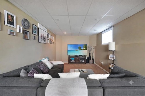 9830 67 Avenue, Grande Prairie, AB 