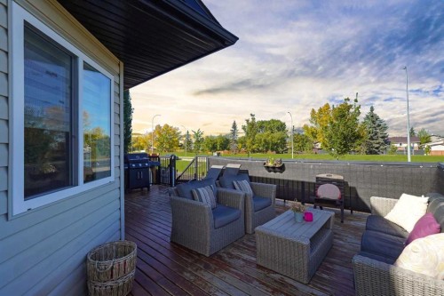 9830 67 Avenue, Grande Prairie, AB 