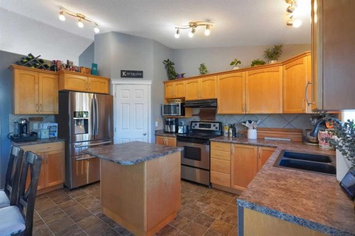 9830 67 Avenue, Grande Prairie, AB 