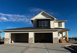 11936 53 Avenue  Rural Grande Prairie No. 1, County Of, AB T8W 0N2