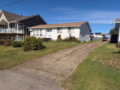 11212 108 Avenue  Fairview, AB T0H 1L0