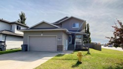1 Pinnacle Key Grande Prairie, AB T8W 2V5
