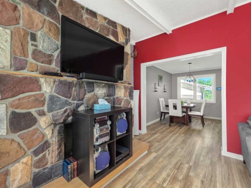 11054 Swann Drive, Grande Cache, AB 