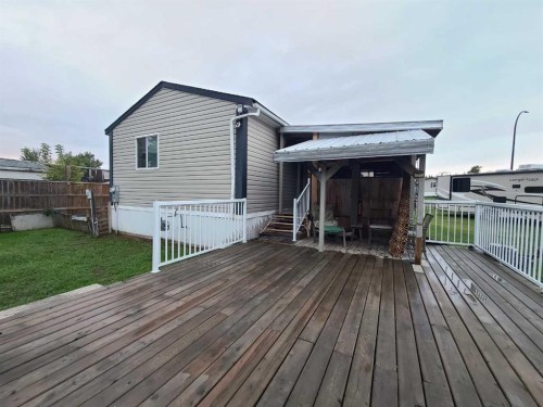 5533 And 5531 51 Street, Berwyn, AB 