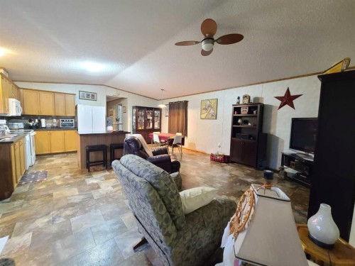 5533 And 5531 51 Street, Berwyn, AB 