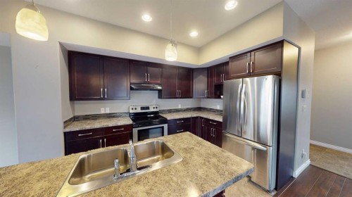 B-13022 91A Street , Grande Prairie, AB T8X 0A9 4