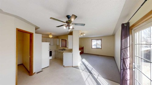 B-9406 100 Avenue , Grande Prairie, AB T8V 0S9 5