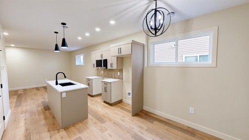 A-8870 85A Avenue , Grande Prairie, AB T8X 0R5 4