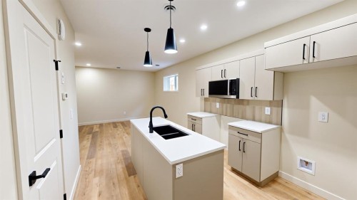 A-8870 85A Avenue , Grande Prairie, AB T8X 0R5 5