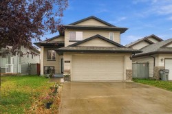 185 Pinnacle Drive  Grande Prairie, AB T8W 2Z3