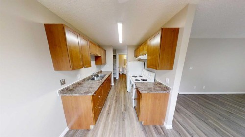21-10028 105 Avenue , Grande Prairie, AB T8V 1H1 5