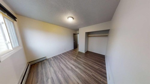 210-5117 44 Street , High Prairie, AB T0G 1E0 5