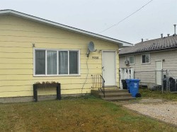 9908 93 Avenue  Wembley, AB T0H 3S0
