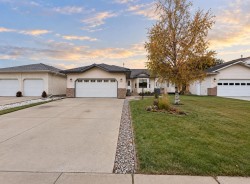 8805 118 Avenue Grande Prairie, AB T8X 1M3