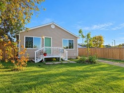 5122 45 Avenue Spirit River, AB T0H 3G0