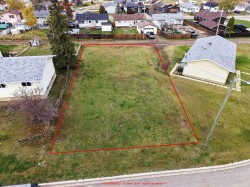 44 Mcalpine Crecent Spirit River, AB T0H 3G0