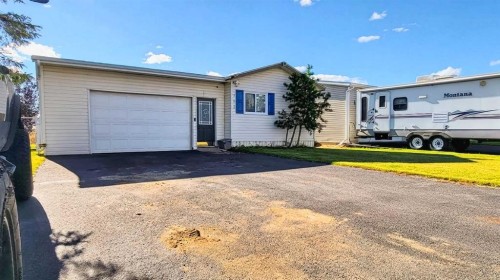 563 Stewart Street  Rural Grande Prairie No. 1, County Of, AB T8W 5K5