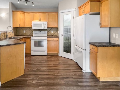21 Pinnacle Crossing, Grande Prairie, AB 