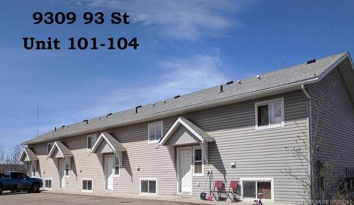 9201 93A Street, Grande Prairie, AB - Outdoor