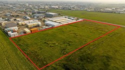 13825 97 Street  Grande Prairie, AB T8V 5B7