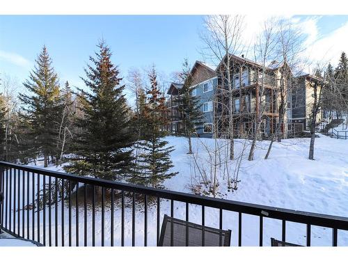 608 & 609-405 4Th St, Rural Cypress County, AB - Outdoor With Balcony