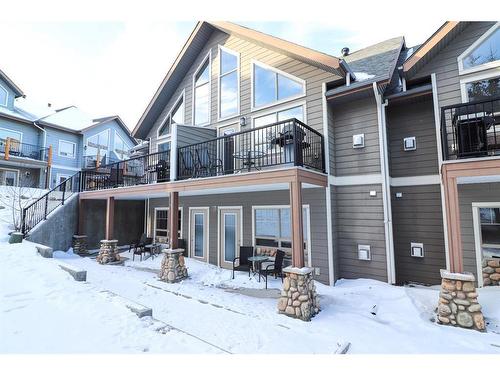 608 & 609-405 4Th St, Rural Cypress County, AB - Outdoor With Balcony With Deck Patio Veranda