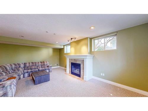108 Stratton Close Se, Medicine Hat, AB - Indoor With Fireplace