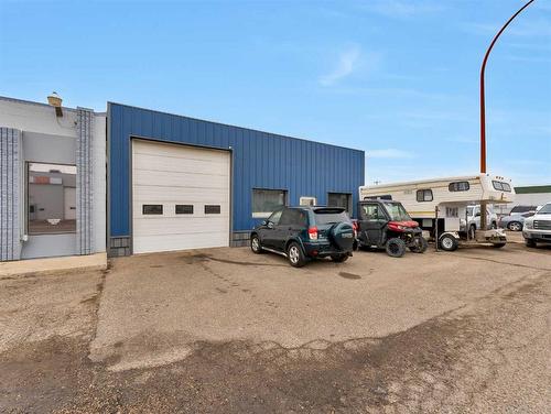 838 17 Street Sw, Medicine Hat, AB 