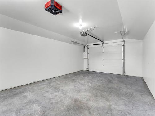 227 12 Street Se, Medicine Hat, AB - Indoor Photo Showing Garage