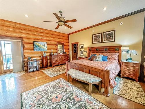 39577 Range Road 20-1, Rural Stettler No. 6, County Of, AB - Indoor Photo Showing Bedroom