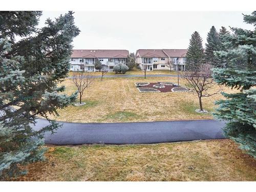 99 Park Meadows Lane Se, Medicine Hat, AB - Outdoor With View
