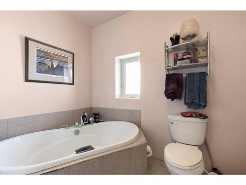 3116 Township Road 123, Rural Cypress County, AB - Indoor Photo Showing Bathroom