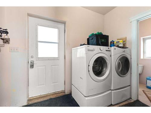 3116 Township Road 123, Rural Cypress County, AB - Indoor Photo Showing Laundry Room