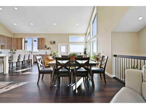 16 Dunes Drive, Desert Blume, AB - Indoor Photo Showing Dining Room