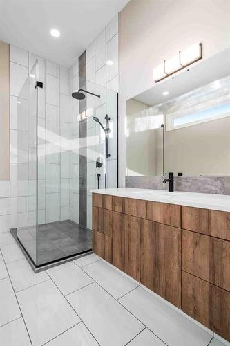 16 Dunes Drive, Desert Blume, AB - Indoor Photo Showing Bathroom