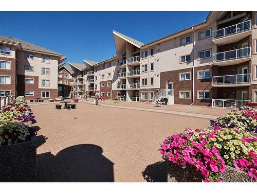 229-1182 Southview Drive Se, Medicine Hat, AB - Outdoor With Balcony