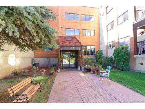 243-1480 Southview Drive Se, Medicine Hat, AB - Outdoor