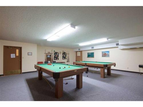 243-1480 Southview Drive Se, Medicine Hat, AB - Indoor Photo Showing Other Room